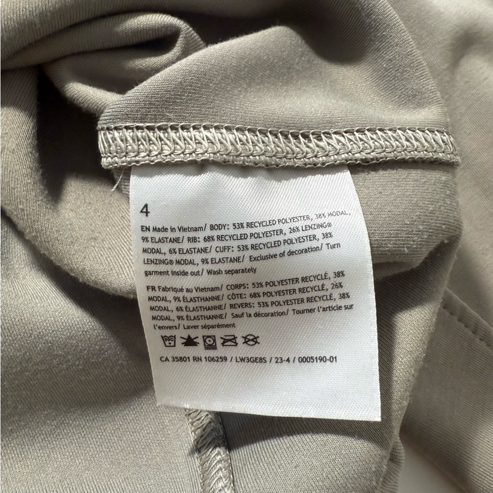Lululemon | Ribbed Softstreme Jacket | US W 4 | Riverstone - Picture 5 of 5